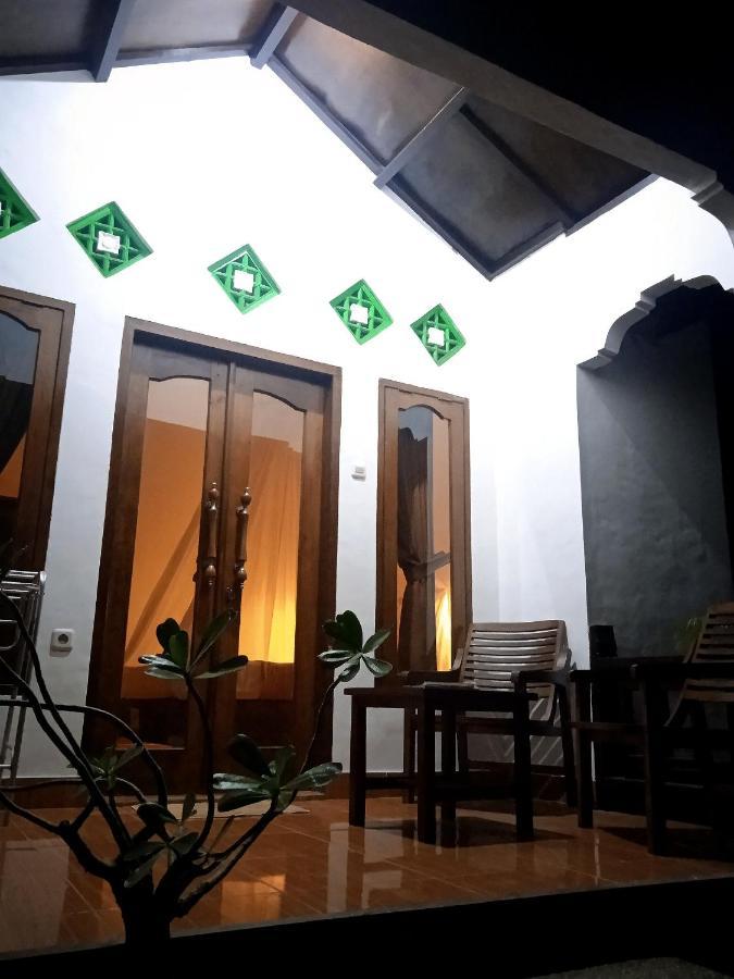 Yayan Bungalow 吉利阿尔 外观 照片